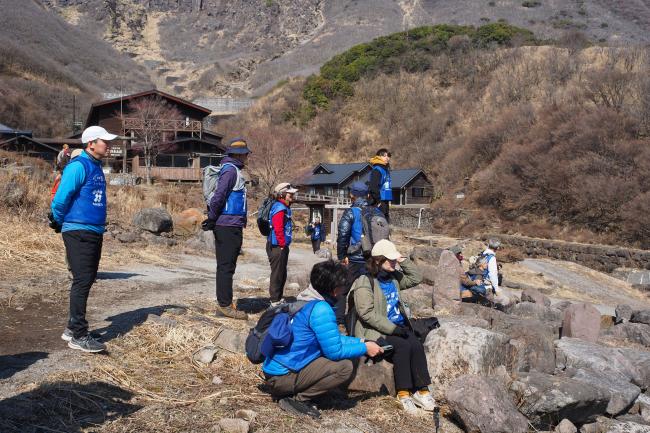 湿原から最初の炎が上がると、参加者の皆さんからは歓声が上がりました