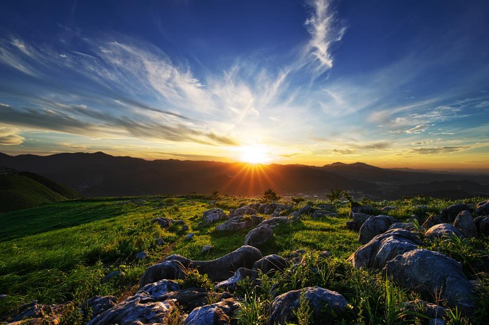 第７回instagramフォトコンテスト 受賞作品発表 最優秀賞 春の山部門 夏の山部門 最優秀賞 春の山部門 夏の山部門 50年度 次世代育成活動報告 九電みらい財団