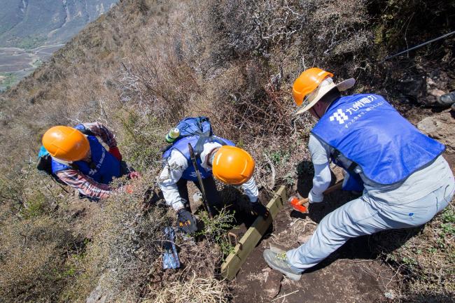 今回は上り登山道を整備！