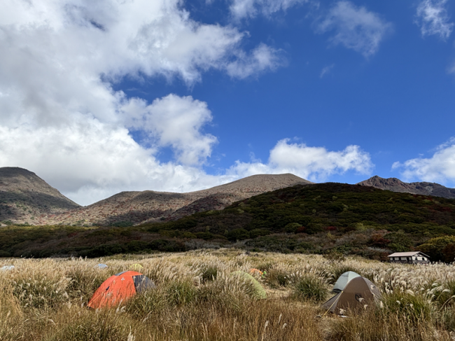 坊ガツル湿原から見た山々